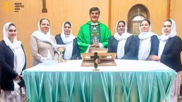  خدا کے ساتھ زندگی بھر کی وابستگی کا عہد محبت اوررحم دلی کے ساتھ دوسروں کی خدمت کا عہدہے۔ریورنڈ فادر سیموئیل عدنان 